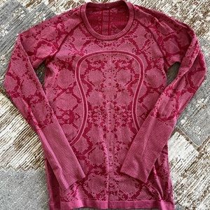 LuluLemon Snake Skin Print Red Running Top